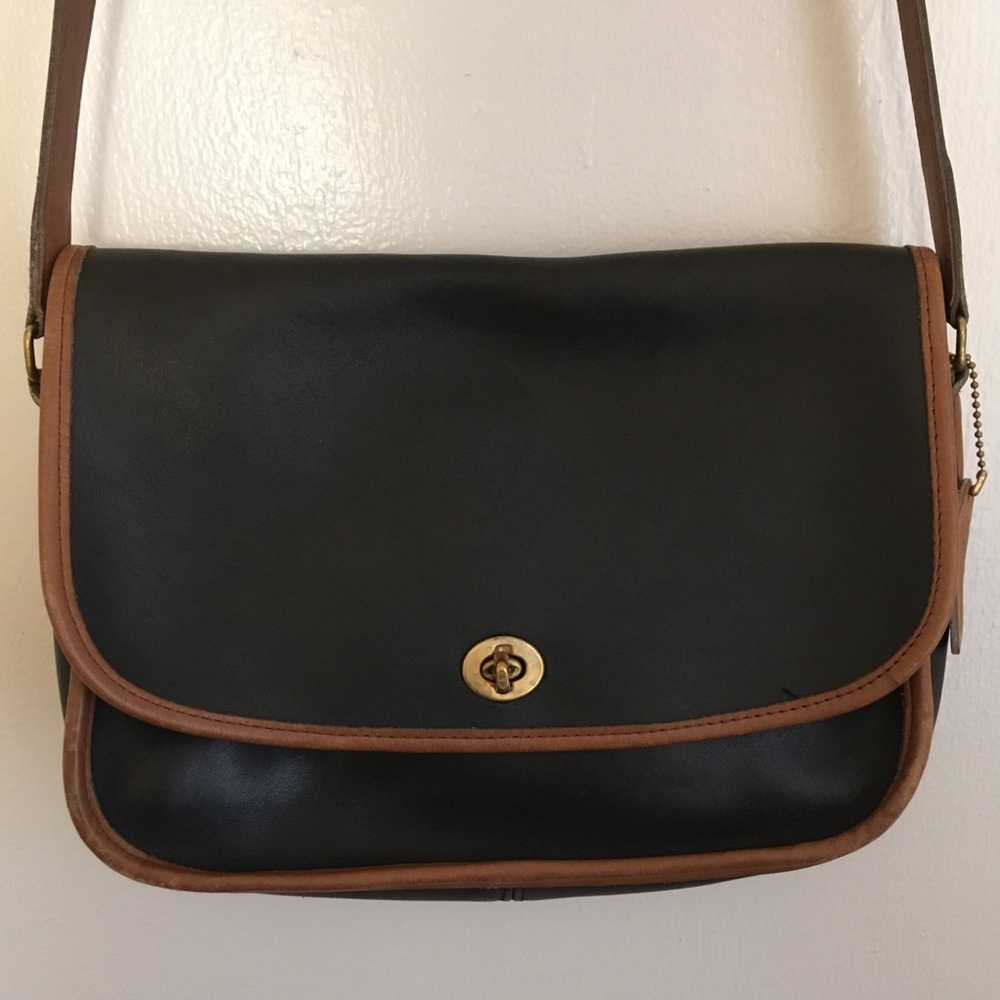 Vintage Black and Tan Spectator Coach City Bag